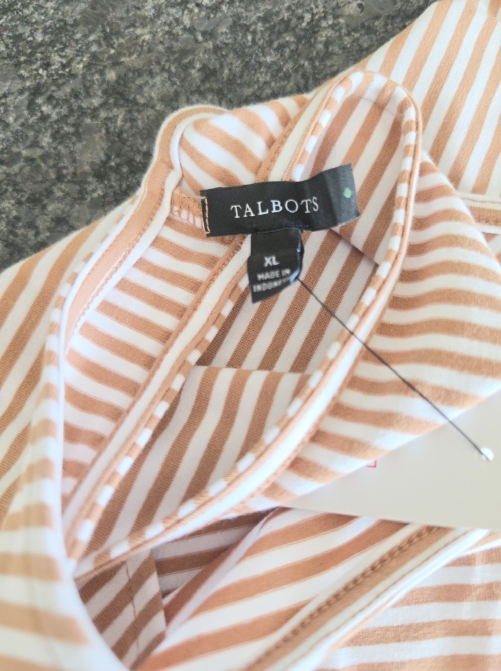 NWT Talbots 180° Two Way Reversible White & Tan Tank. Size XL. V & Scoop Neck - Picture 5 of 7